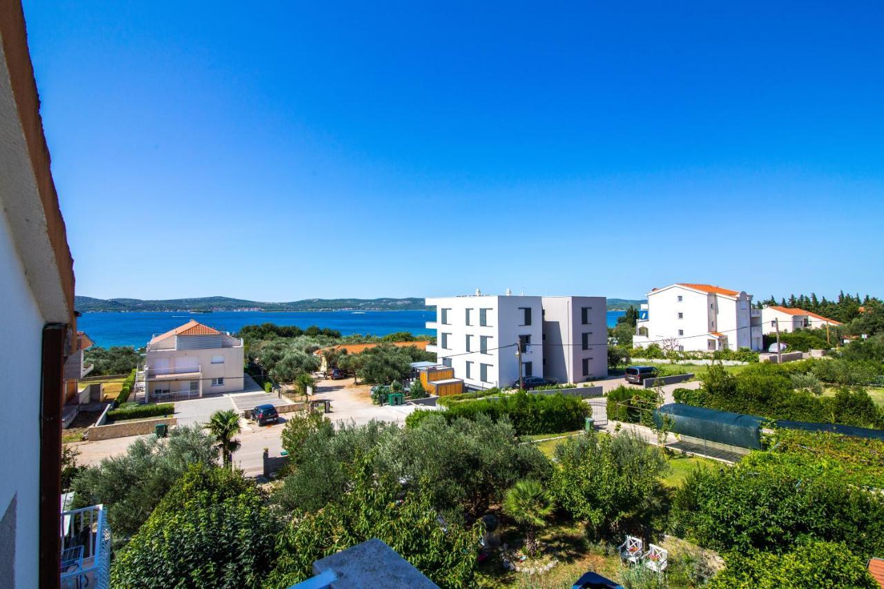 Hotel Pansion Adria Sveti Filip i Jakov Exteriér fotografie